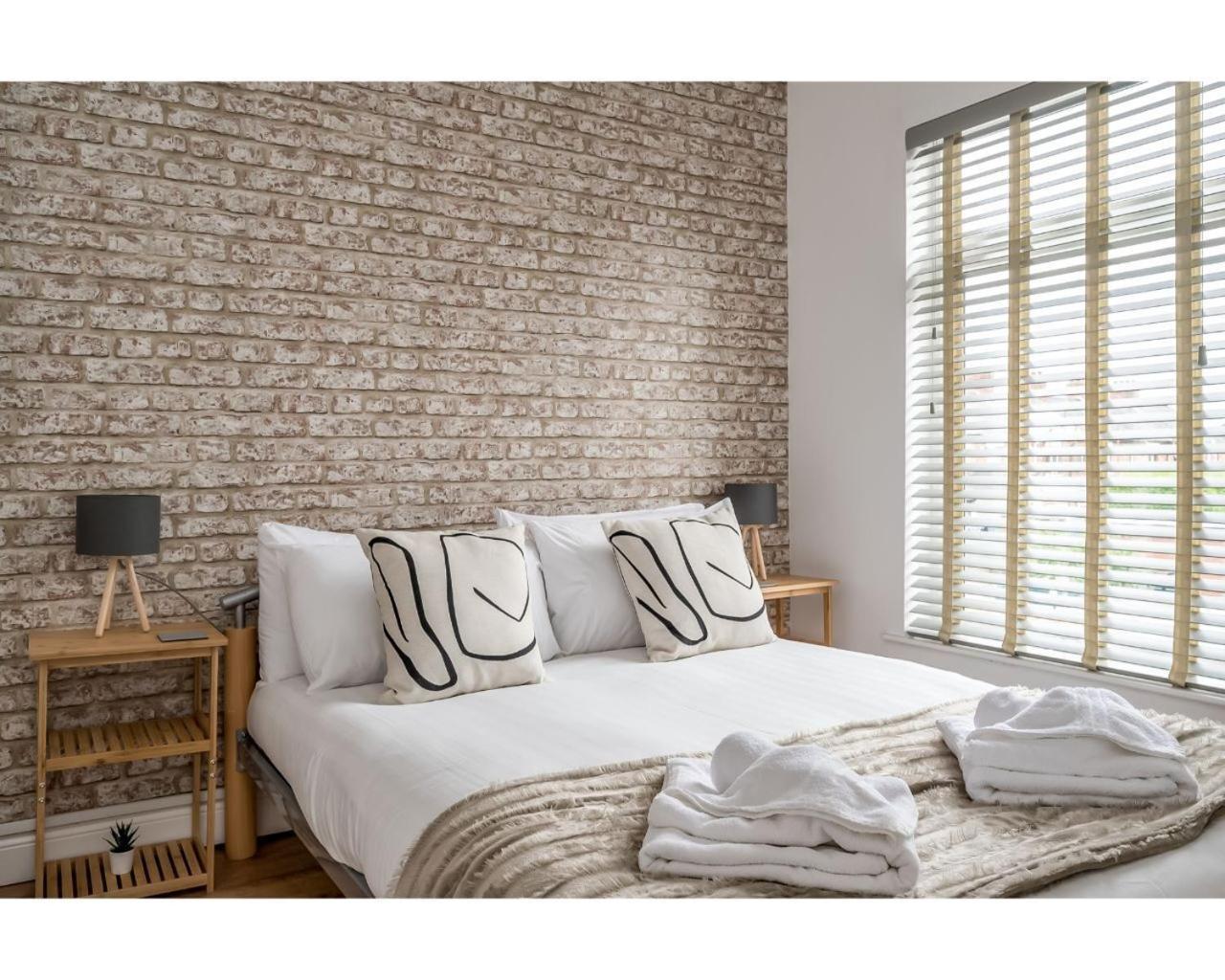 Central Belfast Apartments Belfast Work-Rest-Play R&R Rom bilde